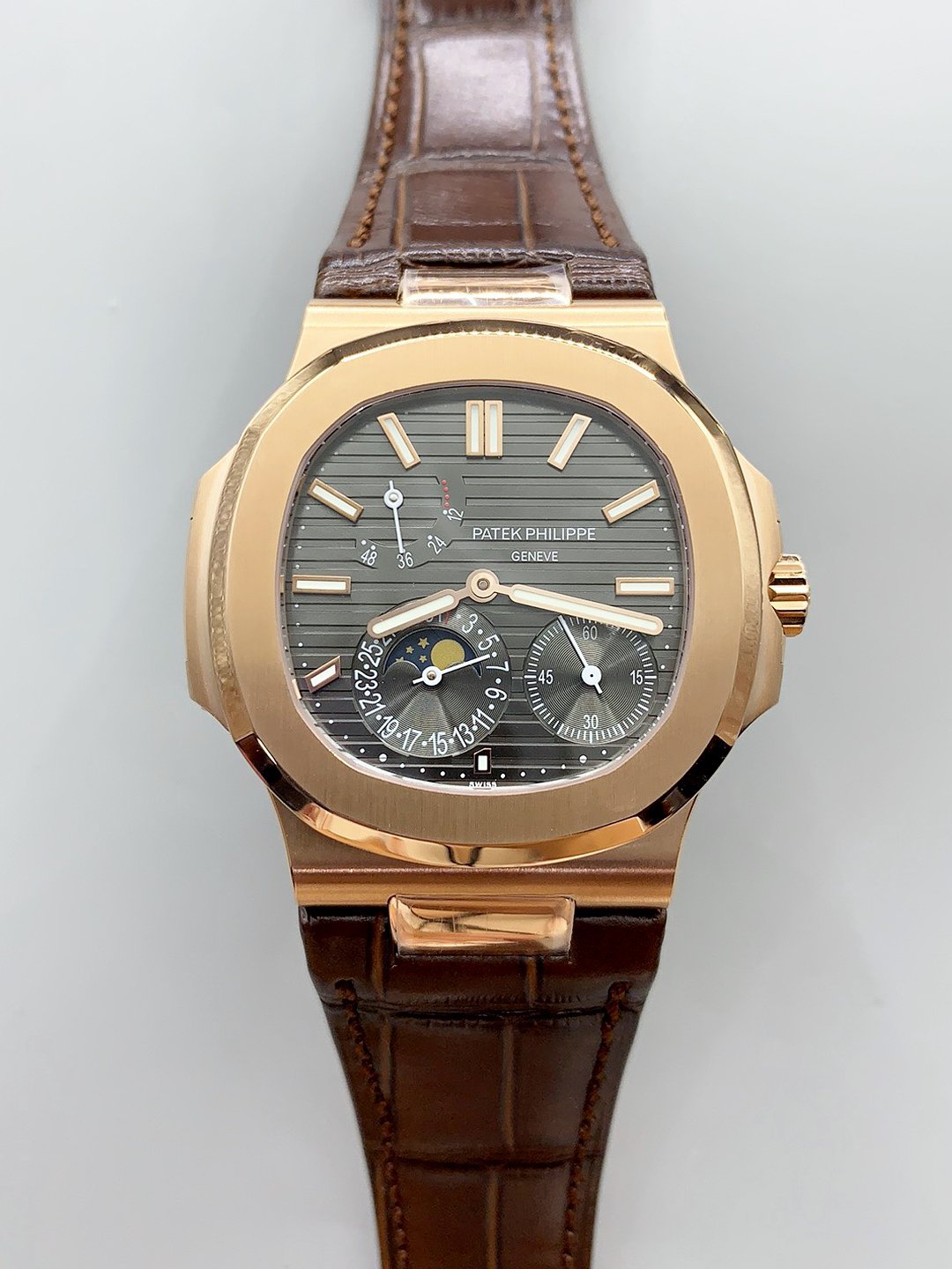 1月19日-33-5.jpg Patek Philippe Nautilus 5712/R Grey Dial Leather Strap(1:1Super Clone) - Image 1