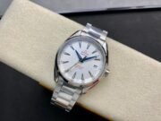 Omega Seamaster Aqua Terra 150M Co-Axial Master Chronometer - Image 4