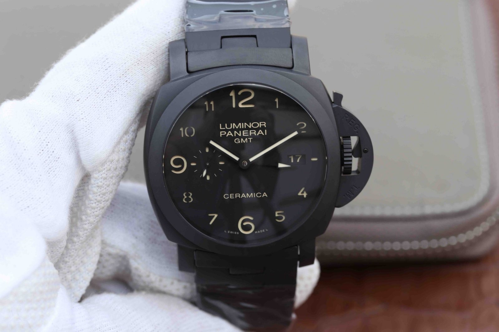 4d39d6_6ca4f09be66b4a97822ac52764e1d81amv2.jpg PANERAI Luminor 1950 GMT Tuttonero -1:1 Superclone - Image 1