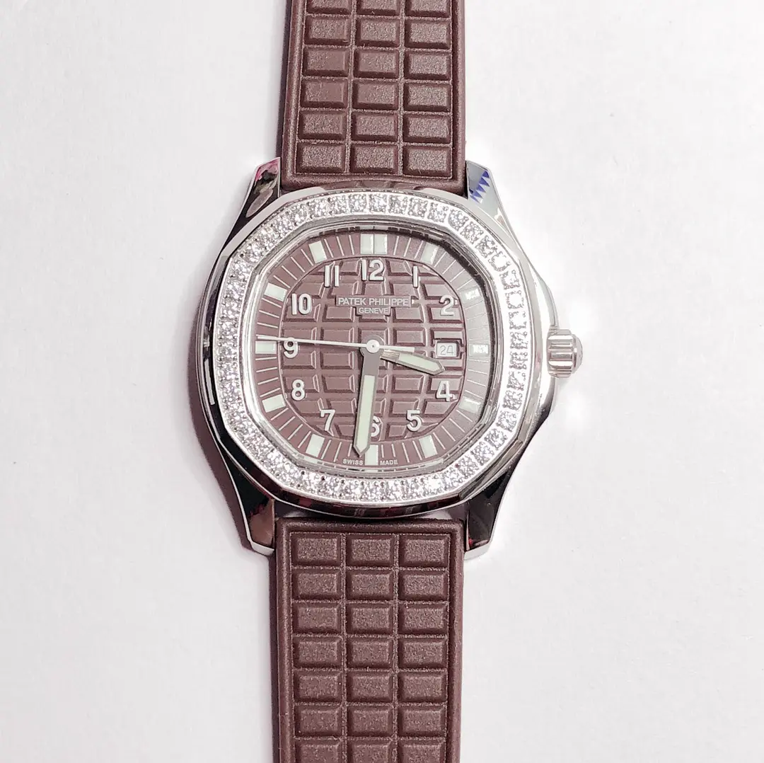 Patek Philippe Aquanaut Quartz Brown