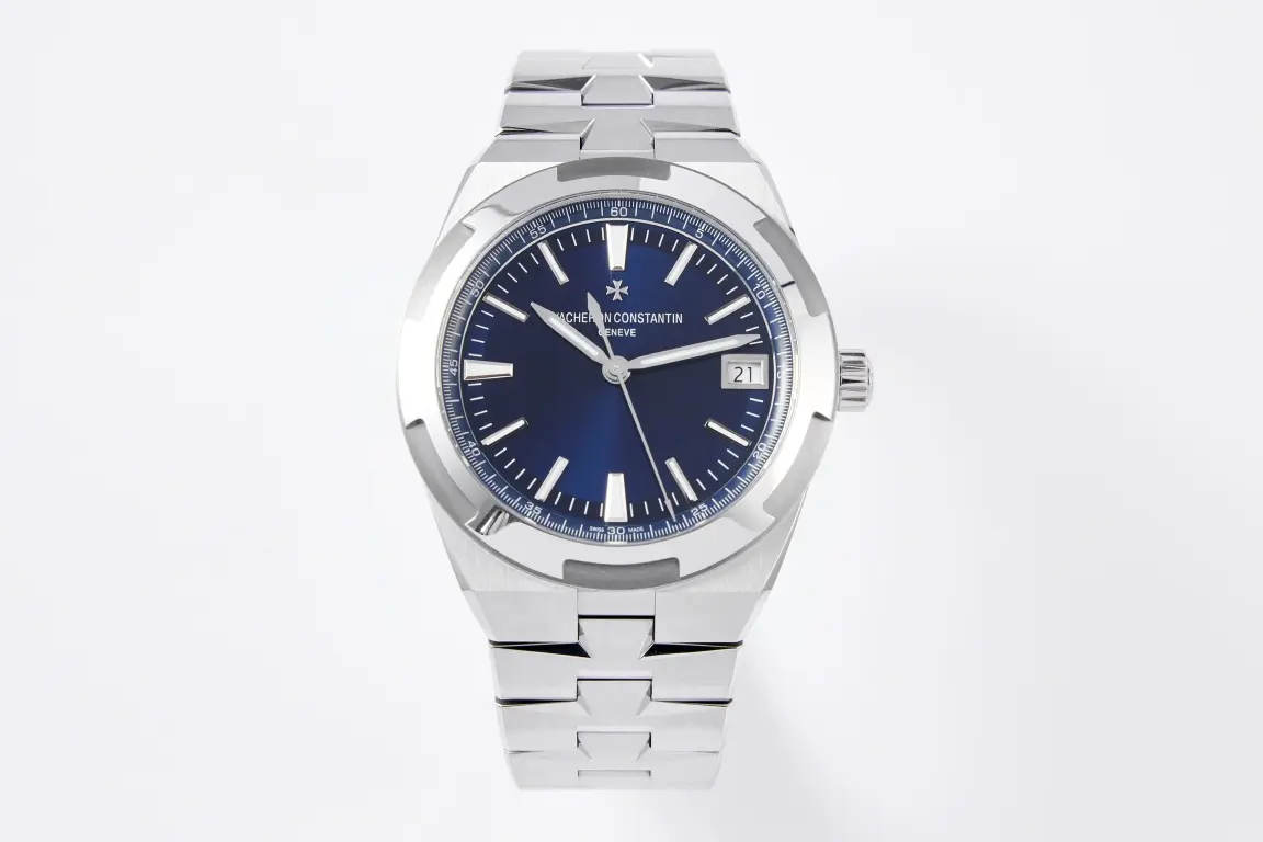 src_0-254.webp Vacheron Constantin Overseas 4500V Series – Blue Dial, Stainless Steel, 41mm - Image 1