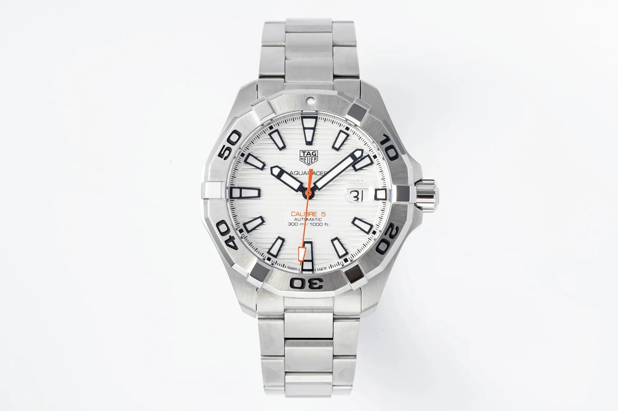 src_0-292.webp TAG Heuer Super Aquaracer – Silver Stainless Steel, White Dial, Formal Casual - Image 1
