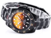 Rolex Submariner PARAKEET – Custom Gradient Green Dial, Black Carbon Fiber Bezel, 904L Steel - Image 3