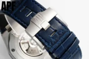 Audemars Piguet Royal Oak Offshore 26470 Blue Chronograph - Image 6