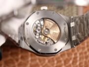 1:1 Super Clone Audemars Piguet Royal Oak 15400 (15400 Black AP) - Image 6