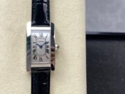 1:1 Super CloneCartier Tank WSTA0050 尺寸 35.4 X 19.4mm