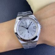 1:1 Super Clone Vacheron (Constantin Overseas 4500V )Series - Image 9