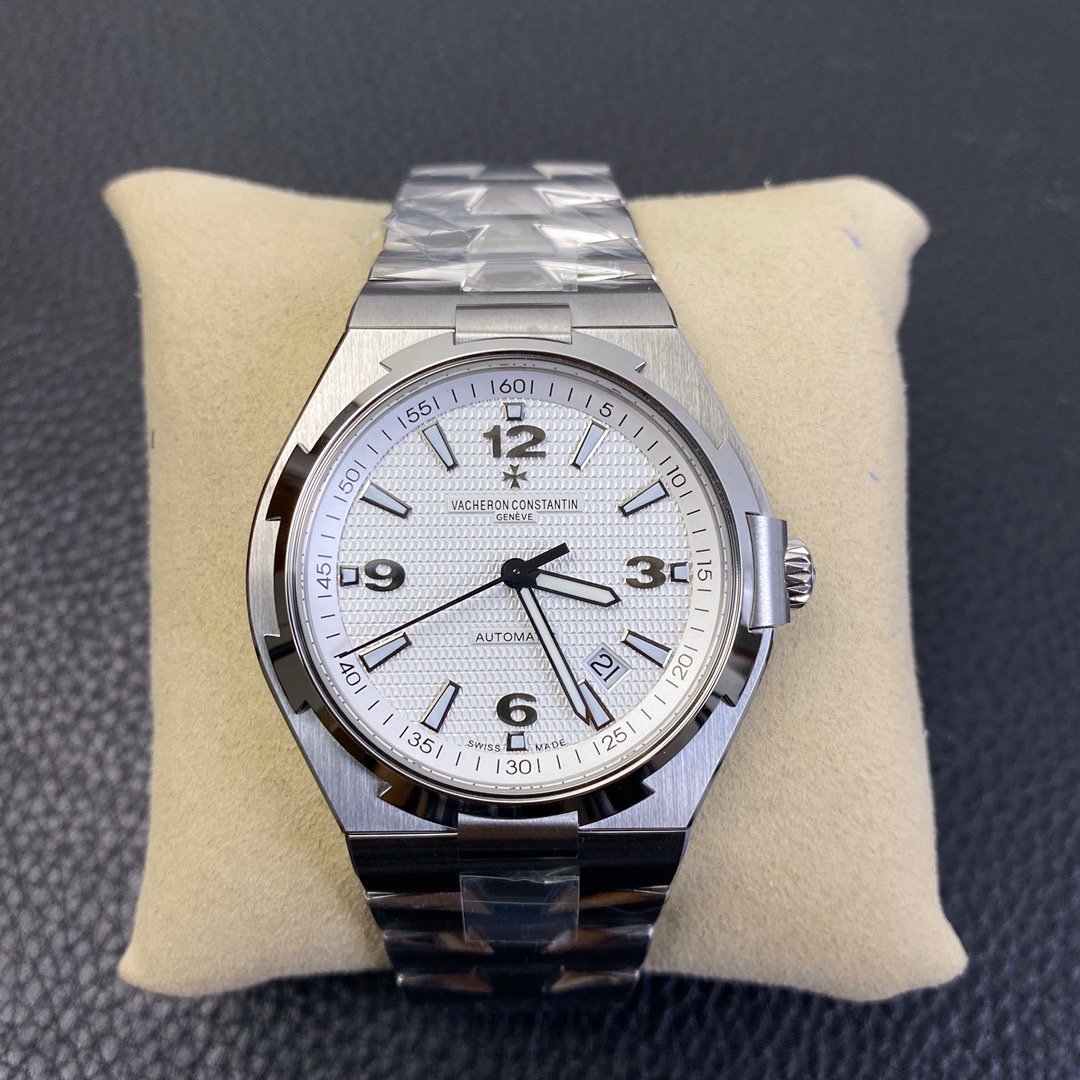 1:1 Super Clone Vacheron Constantin Overseas Series White Dial
