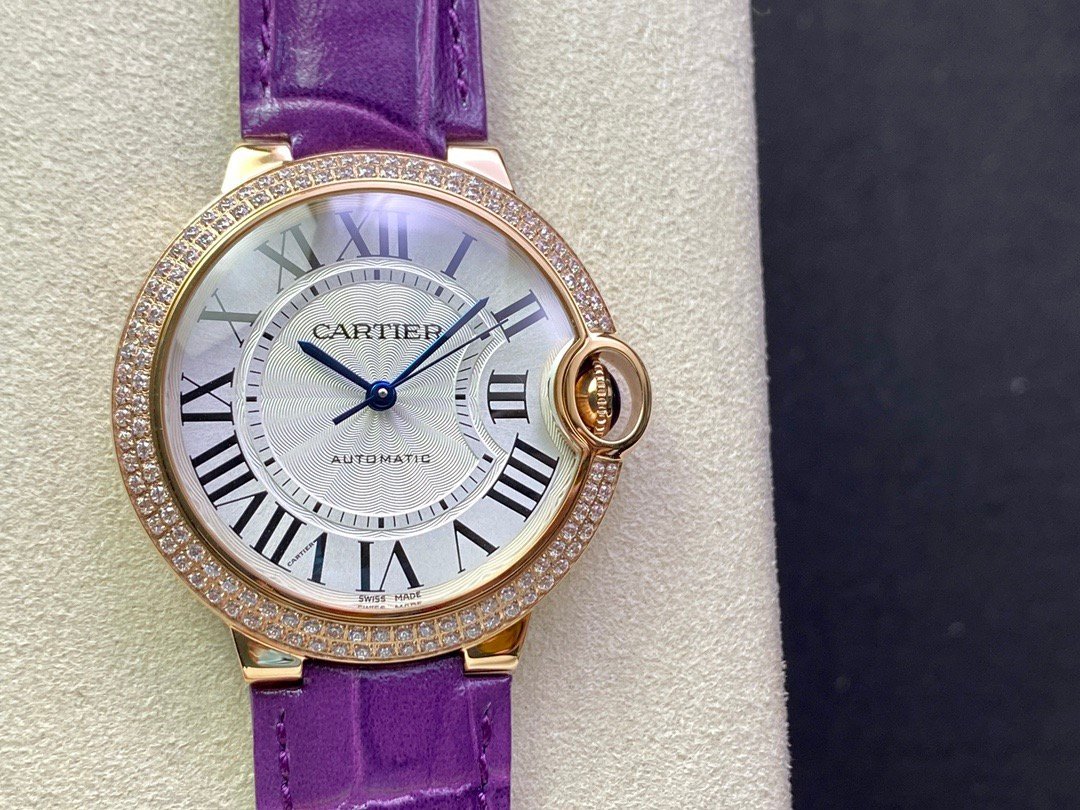 1:1 Super Clone Cartier Ballon BleuDe series, available in sizes 42, 36, 33, and 28.